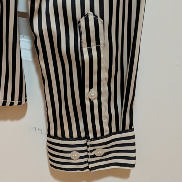 H&M Pin Striped Button Down Shirt - Picture 3 of 4